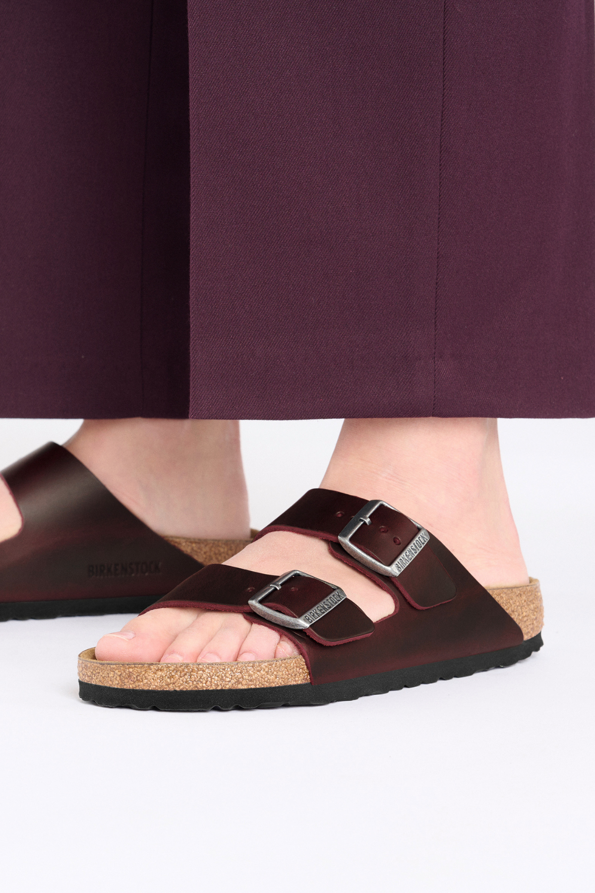 Arizona Zinfandel Oiled Leather Narrow