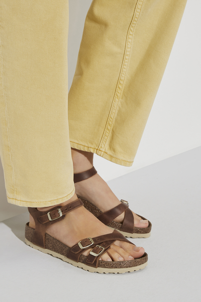 Kumba Cognac Oiled Leather Narrow